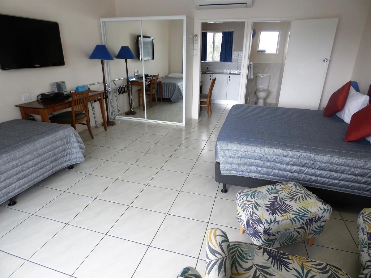 Airlie Court Units Aparthotel Airlie Beach Buitenkant foto